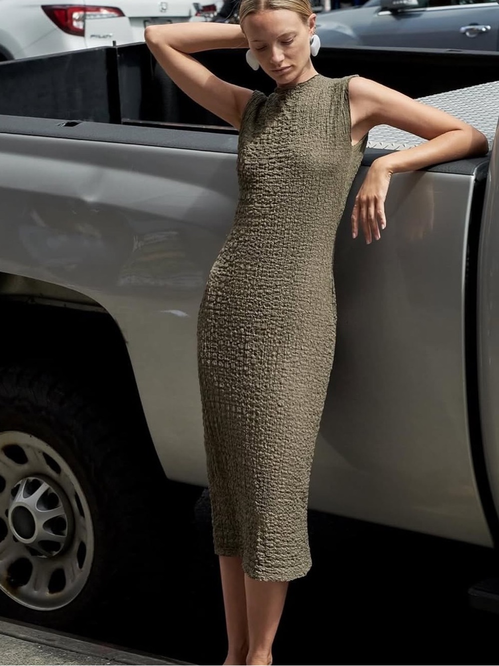 a new day Olive Textured Sleeveless Midi Dress